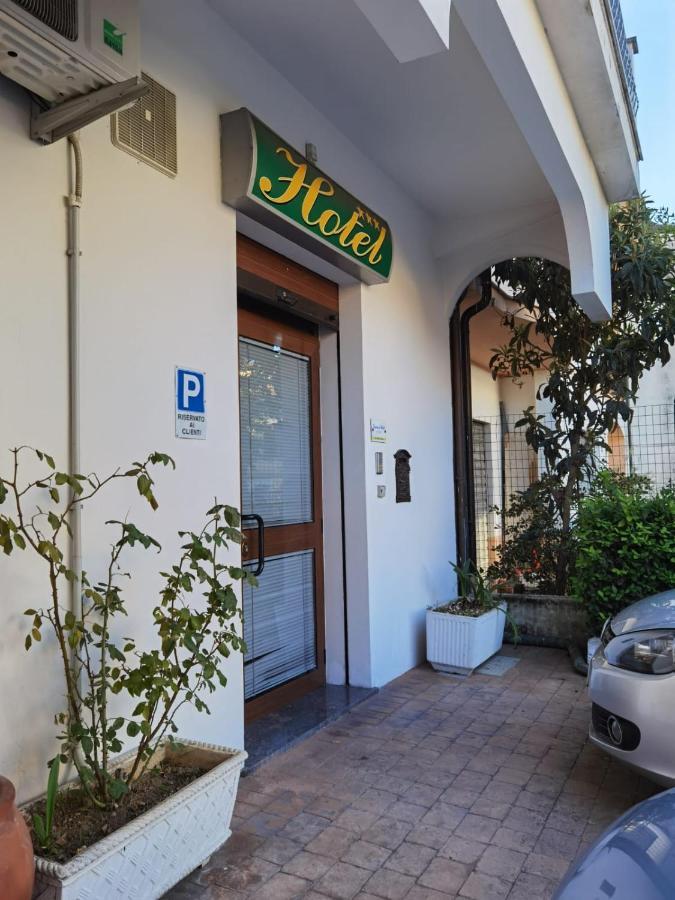 Hotel Edelweiss Laino Borgo Exterior photo