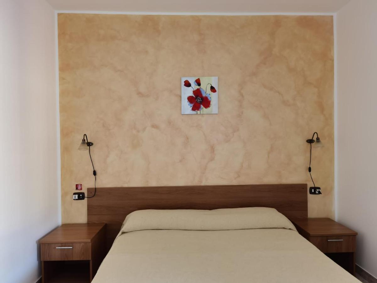 Hotel Edelweiss Laino Borgo Exterior photo