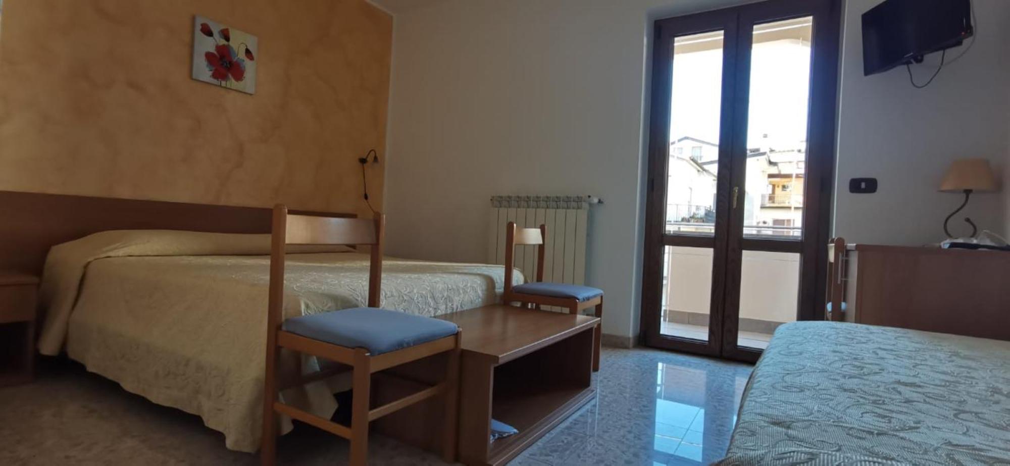 Hotel Edelweiss Laino Borgo Exterior photo
